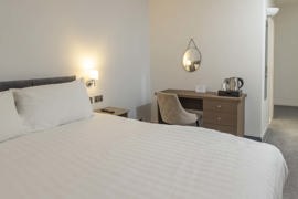 hotel-st-pierre-bedrooms-46-83901.jpg