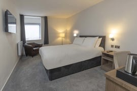 hotel-st-pierre-bedrooms-47-83901.jpg